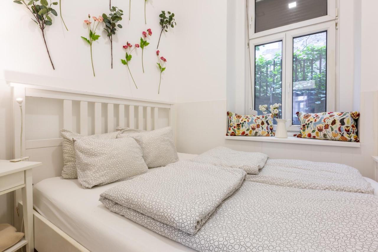 Elegant Coziness